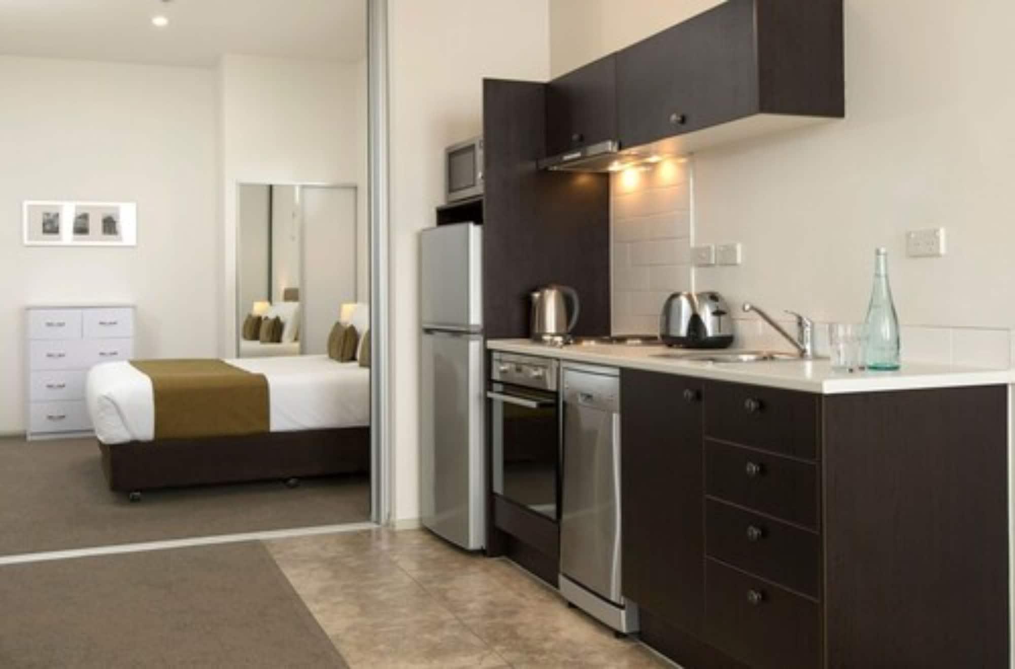 Quest Hamilton Serviced Apartments Bagian luar foto